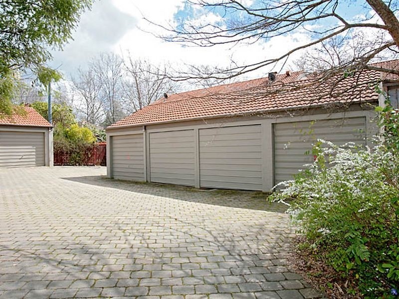 100 Arthur Circle, Forrest ACT 2603