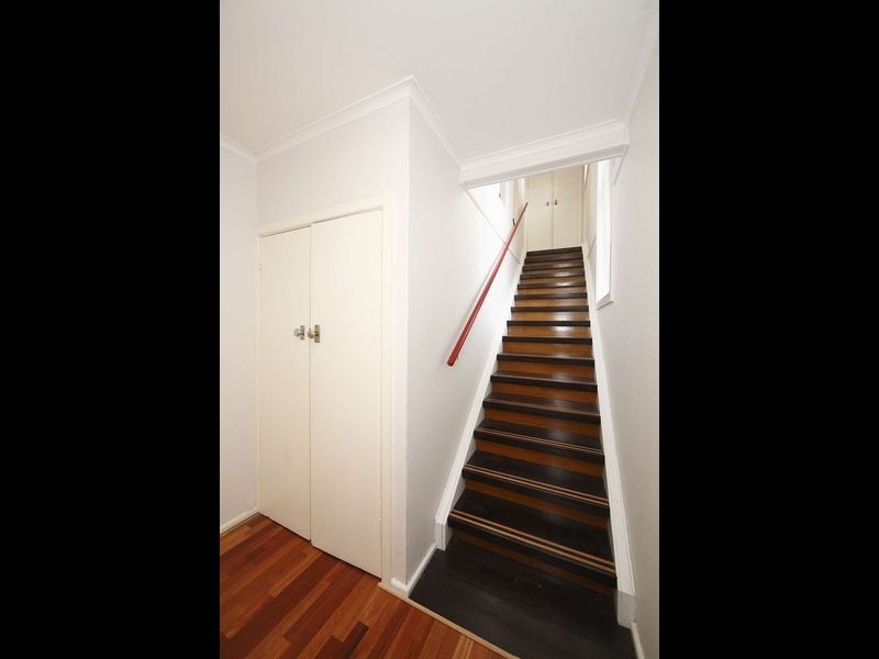 23 Mouat Street, Lyneham ACT 2602