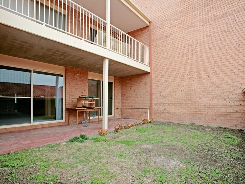 58 Byron C 12 Albermarle Place, Phillip ACT 2606