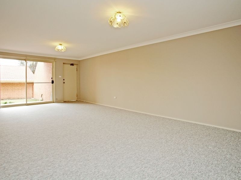 58 Byron C 12 Albermarle Place, Phillip ACT 2606