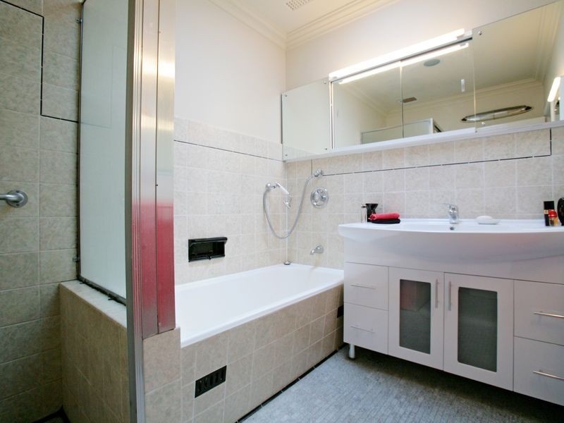 109 Endeavour Street, Red Hill ACT 2603