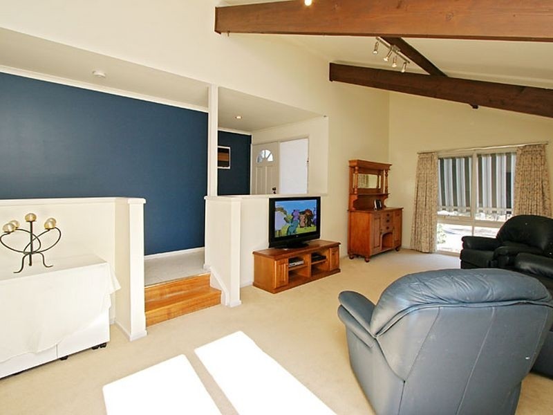27 Guthridge Crescent, Wanniassa ACT 2903