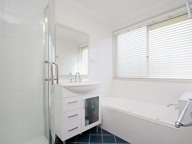 27 Guthridge Crescent, Wanniassa ACT 2903