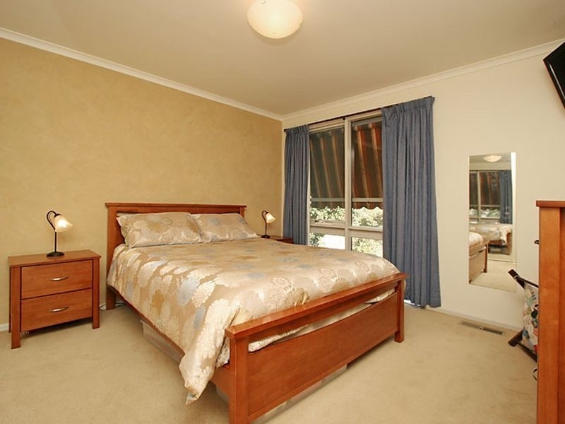 27 Guthridge Crescent, Wanniassa ACT 2903