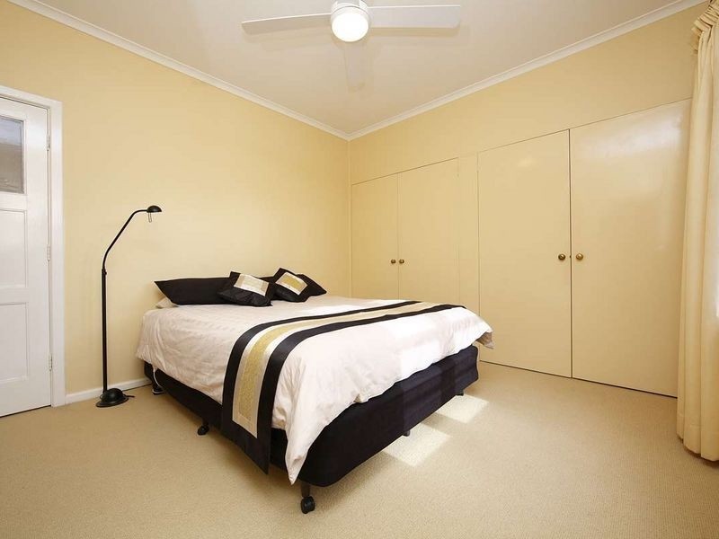 24 Lockyer Street, Griffith ACT 2603