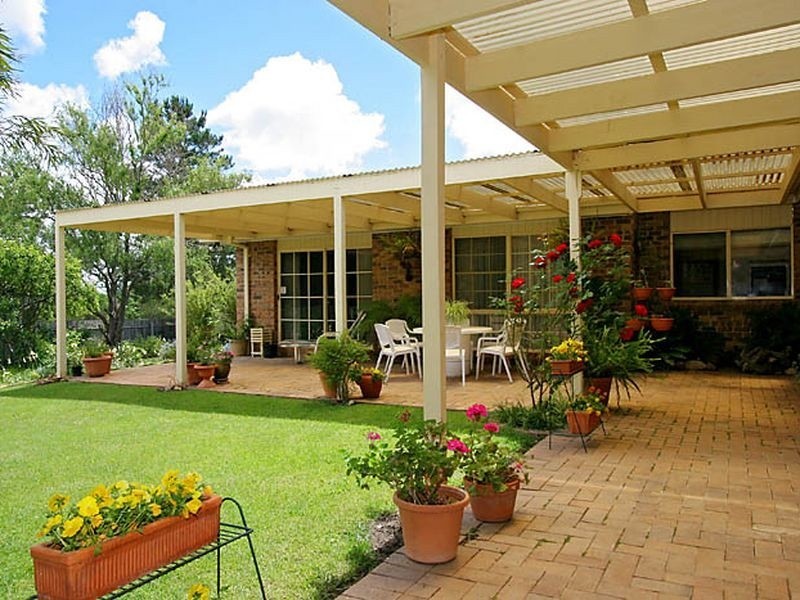 39 Rowntree Crescent, Isaacs ACT 2607