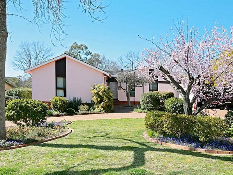 16 Pelsart Street, Red Hill ACT 2603