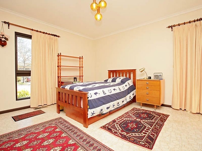 16 Pelsart Street, Red Hill ACT 2603