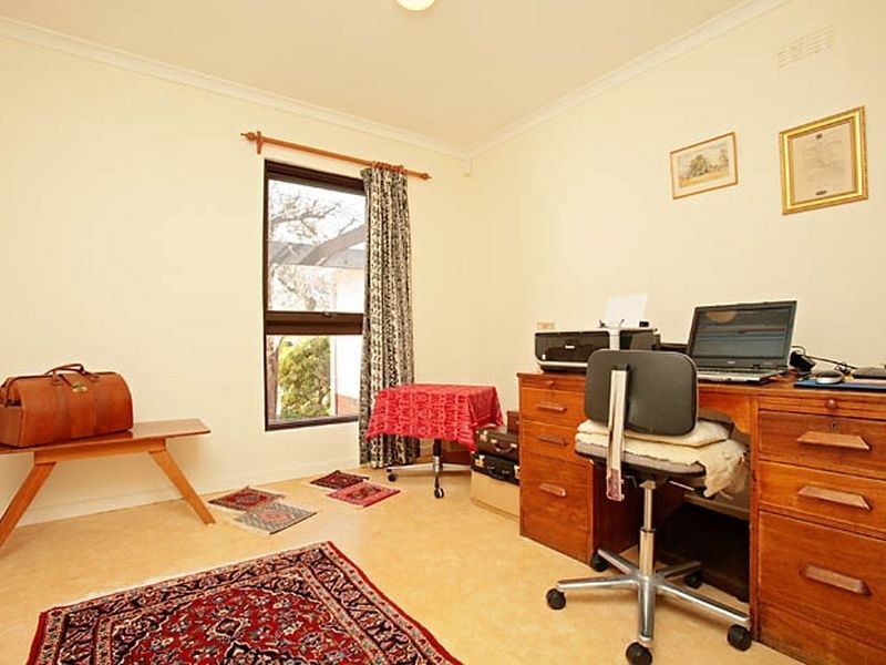 16 Pelsart Street, Red Hill ACT 2603