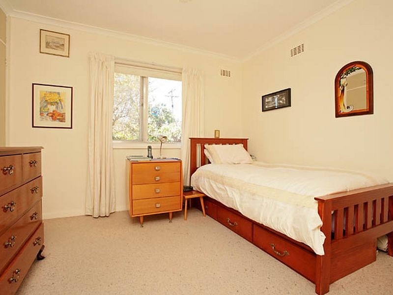 16 Pelsart Street, Red Hill ACT 2603