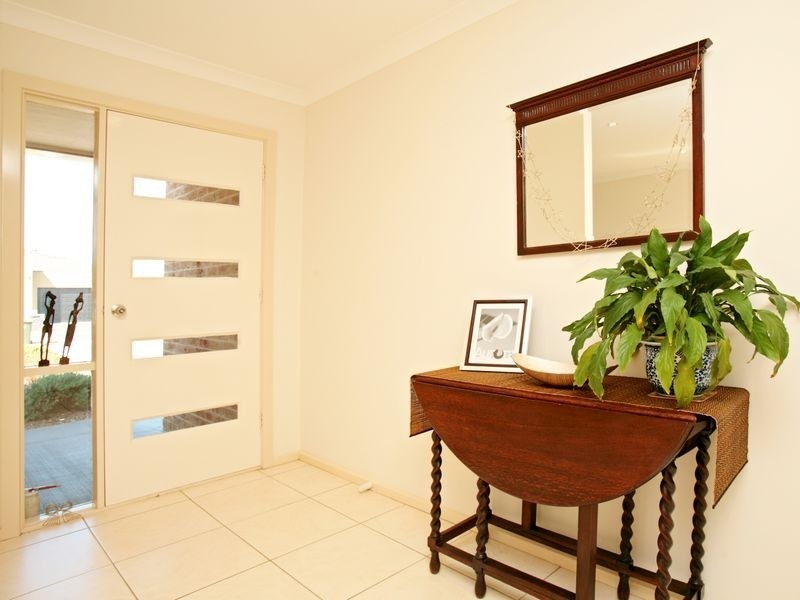 17 Osprey Street, Harrison ACT 2914