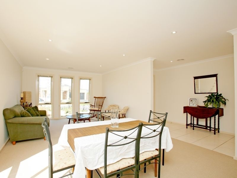 17 Osprey Street, Harrison ACT 2914