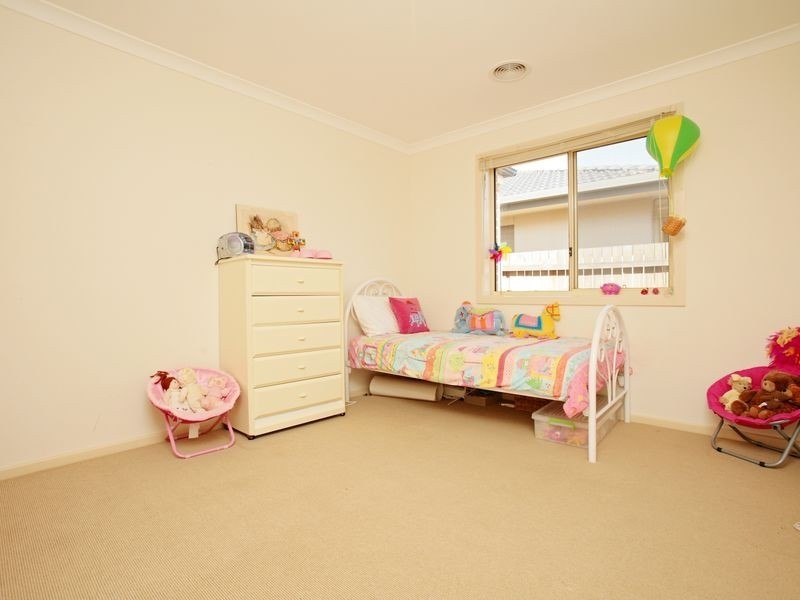 17 Osprey Street, Harrison ACT 2914