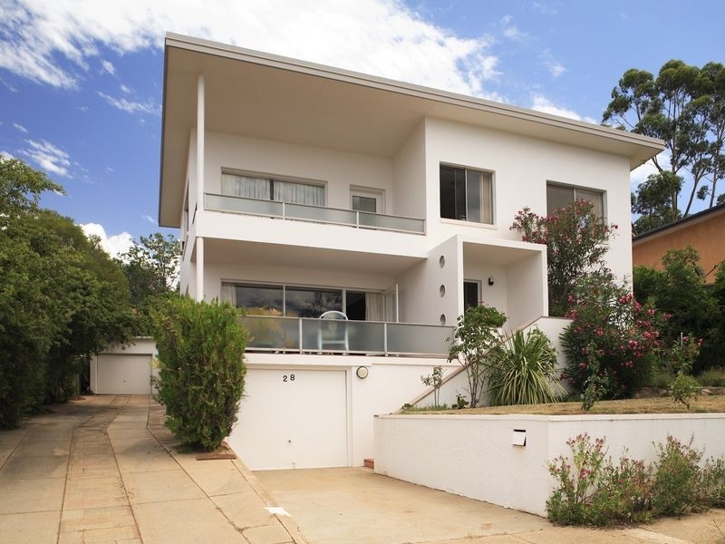 28 Caley Crescent, Narrabundah ACT 2604