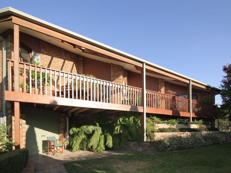 18 Parfitt Crescent, Calwell ACT 2905