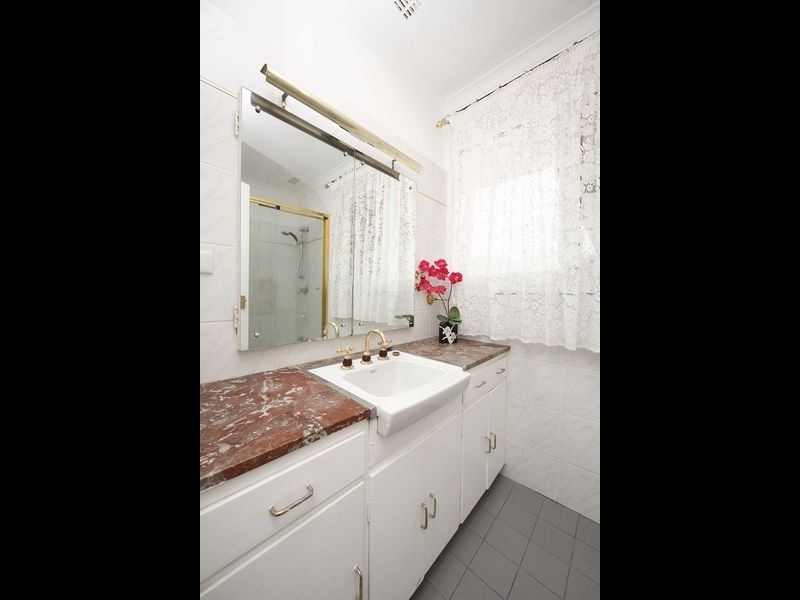 7 Supply Place, Red Hill ACT 2603