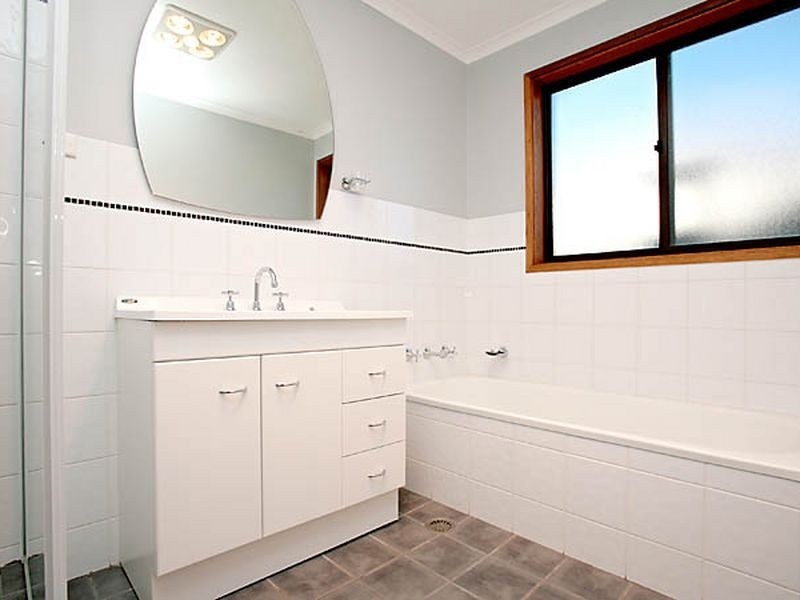 13 Garratt Street, Wanniassa ACT 2903