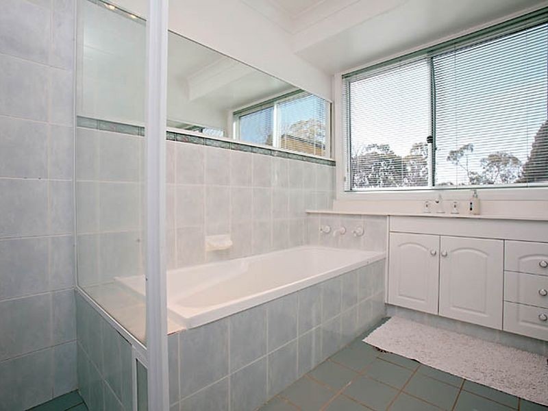 4 Moodie Street, Farrer ACT 2607