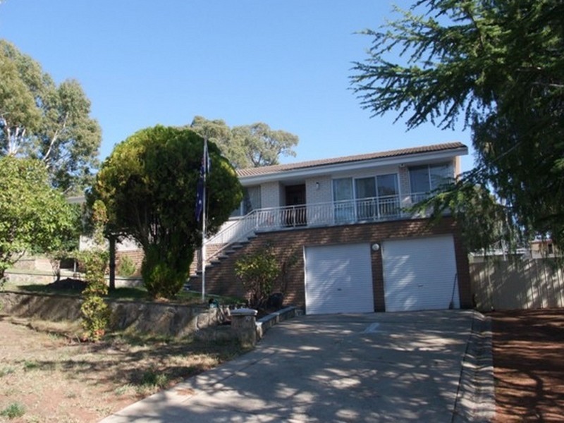 10 Custance Street, Farrer ACT 2607