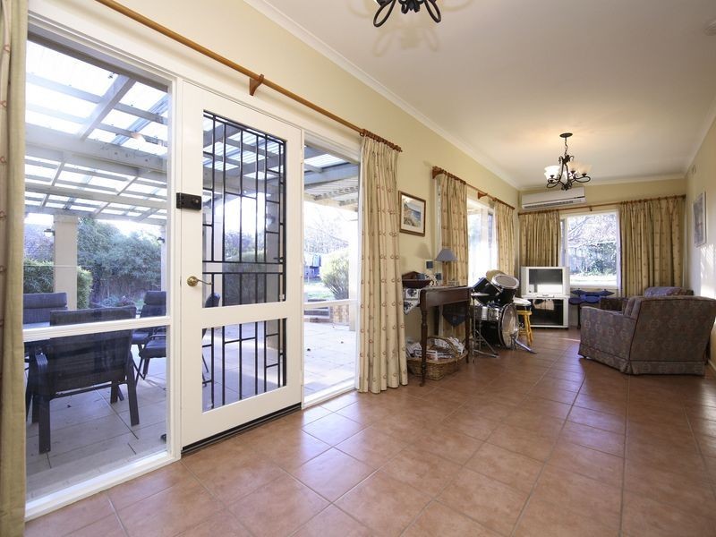 7 Dalrymple Street, Narrabundah ACT 2604