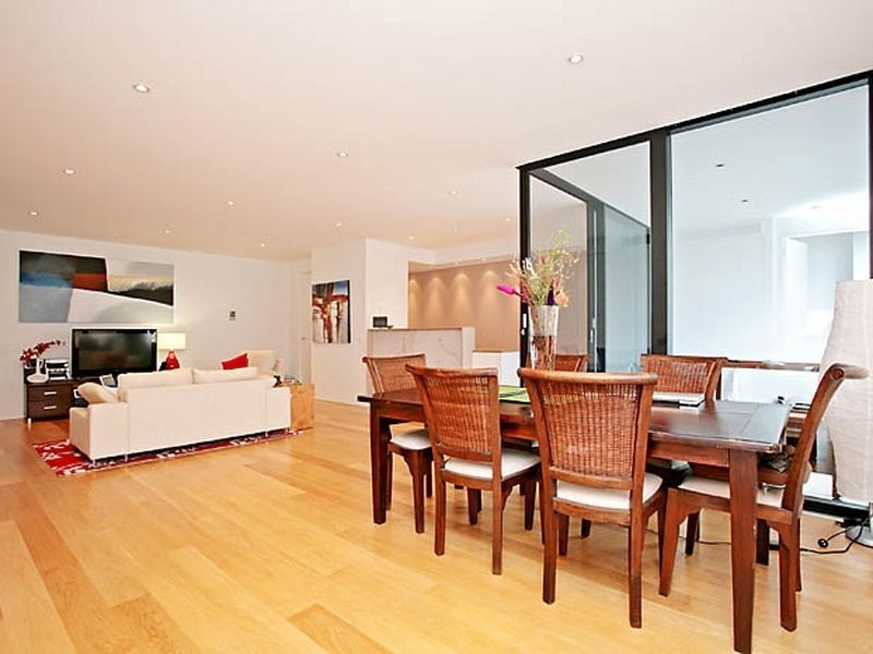 16/11 Sydney Avenue, Barton ACT 2600