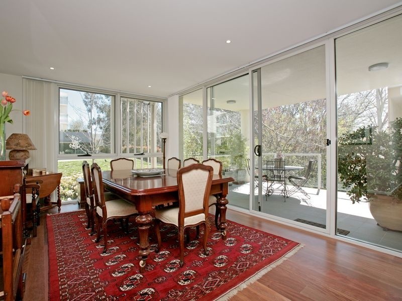 1/9 Bowen Drive, Barton ACT 2600