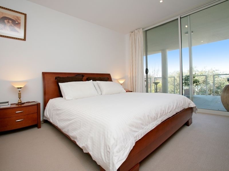1/9 Bowen Drive, Barton ACT 2600
