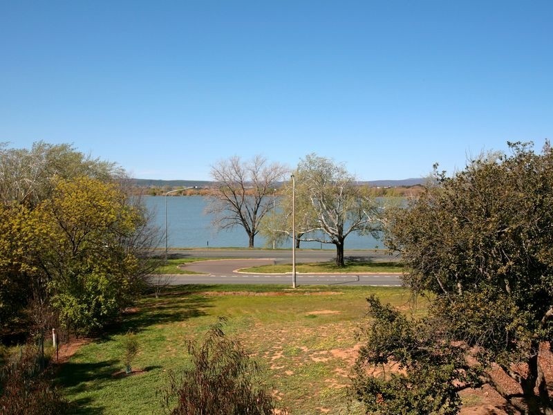 1/9 Bowen Drive, Barton ACT 2600
