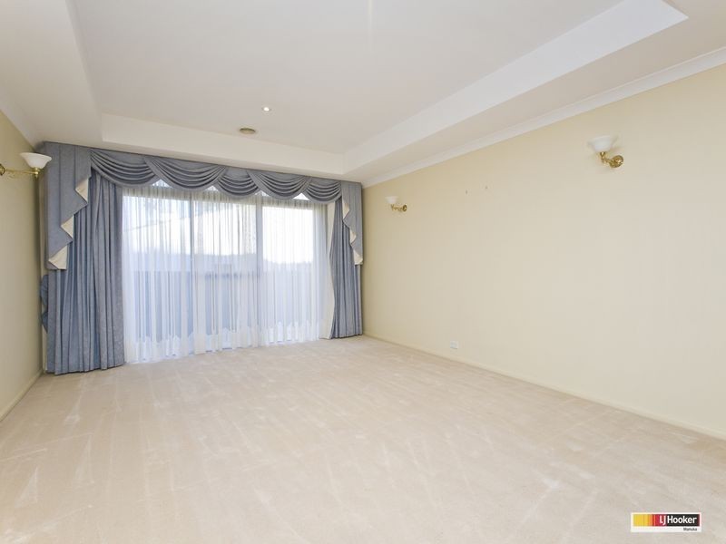 4 Ewart Street, Yarralumla ACT 2600