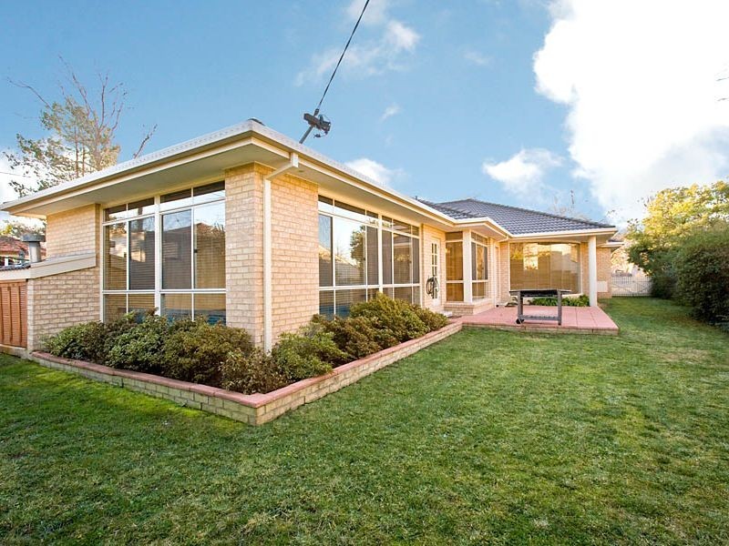 4 Ewart Street, Yarralumla ACT 2600