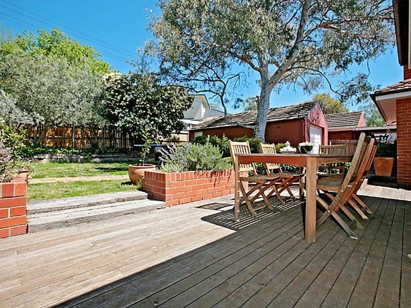 54 Stuart Street, Griffith ACT 2603