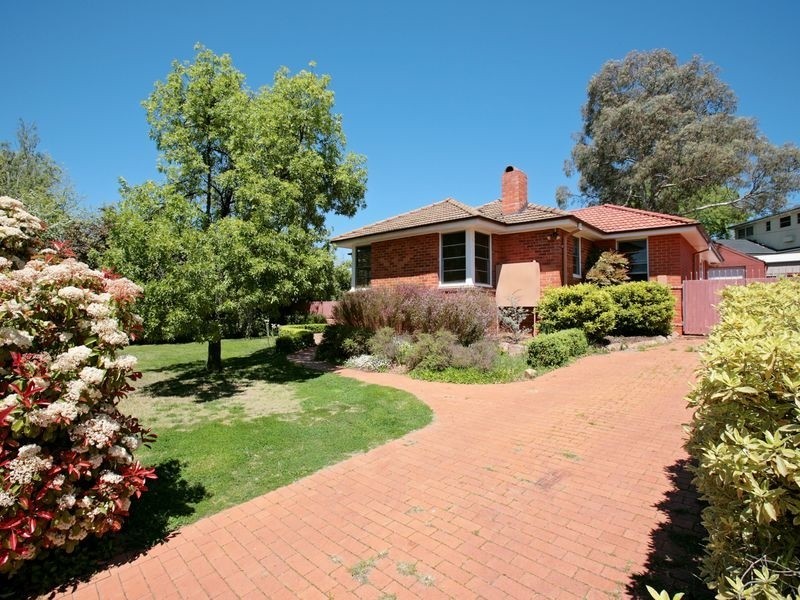 54 Stuart Street, Griffith ACT 2603