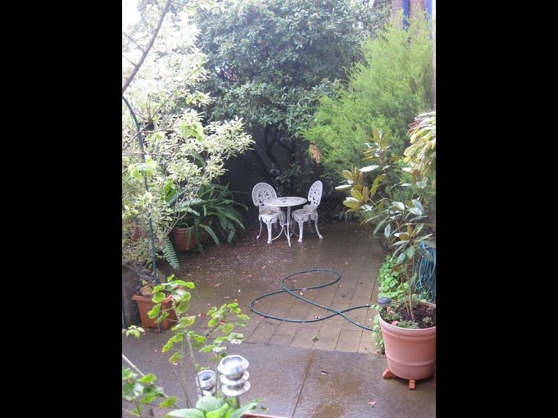 8 Sulman Place, Phillip ACT 2606