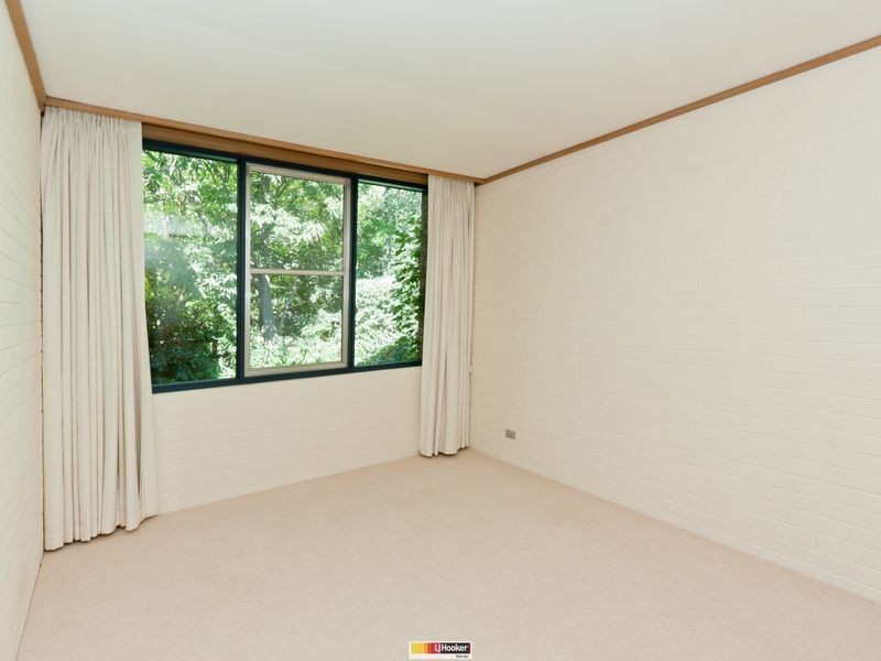 17 Jelbart Street, Mawson ACT 2607