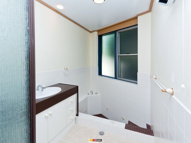 17 Jelbart Street, Mawson ACT 2607