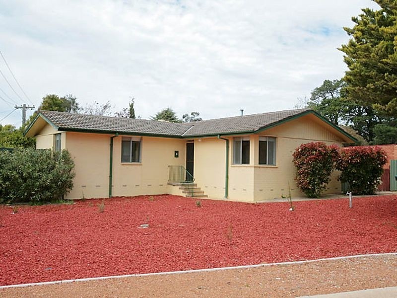 4 Chubb Street, Latham ACT 2615