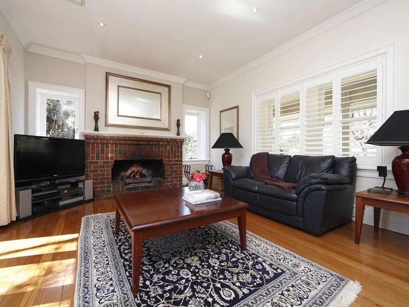 3 Rous Crescent, Forrest ACT 2603