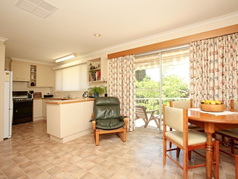 4 Fuller Street, Deakin ACT 2600