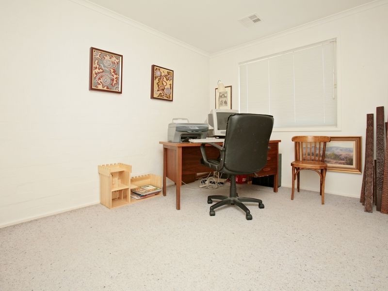 34 Chaseling Street, Phillip ACT 2606