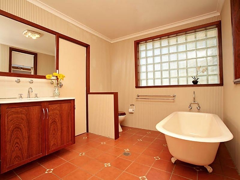 54 Stuart Street, Griffith ACT 2603