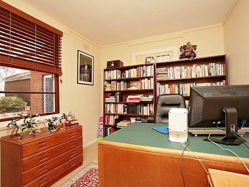 54 Stuart Street, Griffith ACT 2603