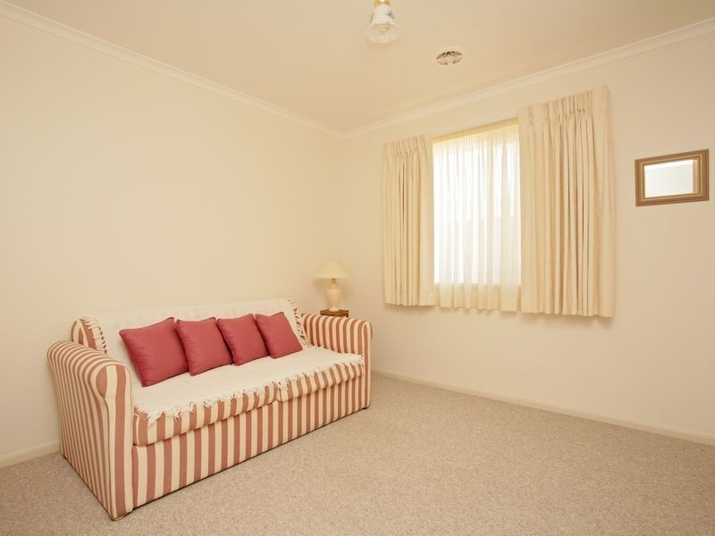 7 Yumba Avenue, Ngunnawal ACT 2913