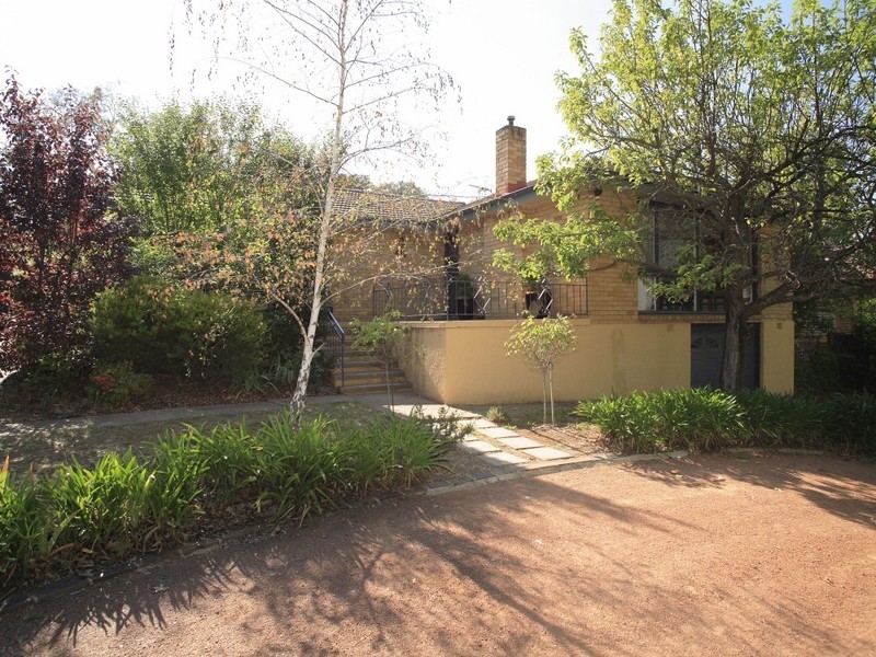 117 La Perouse Street, Narrabundah ACT 2604