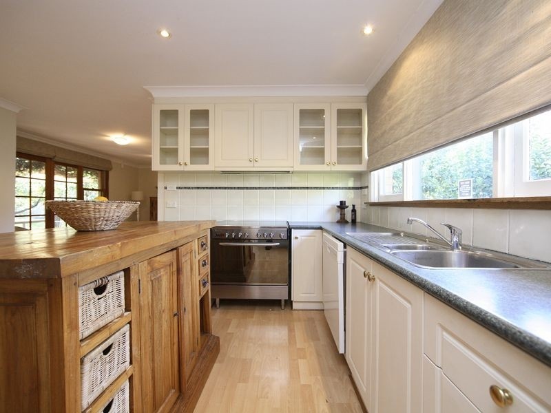 117 La Perouse Street, Narrabundah ACT 2604