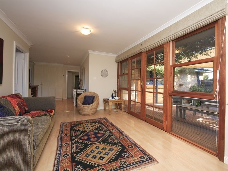 117 La Perouse Street, Narrabundah ACT 2604