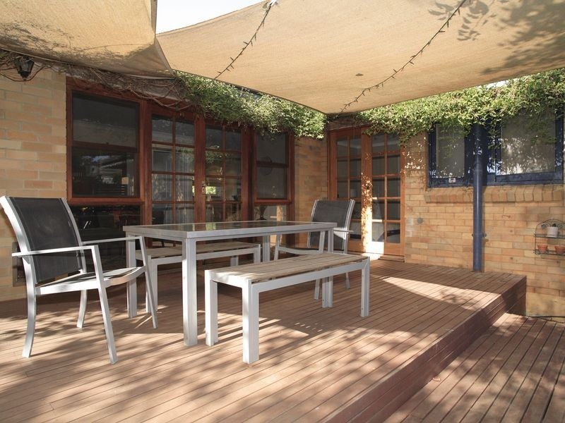 117 La Perouse Street, Narrabundah ACT 2604
