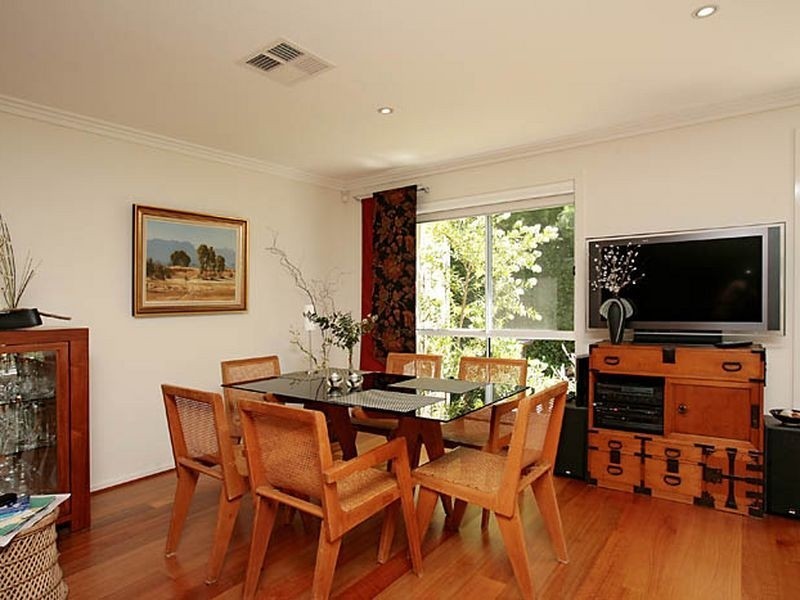 34 Launceston Street, Lyons ACT 2606