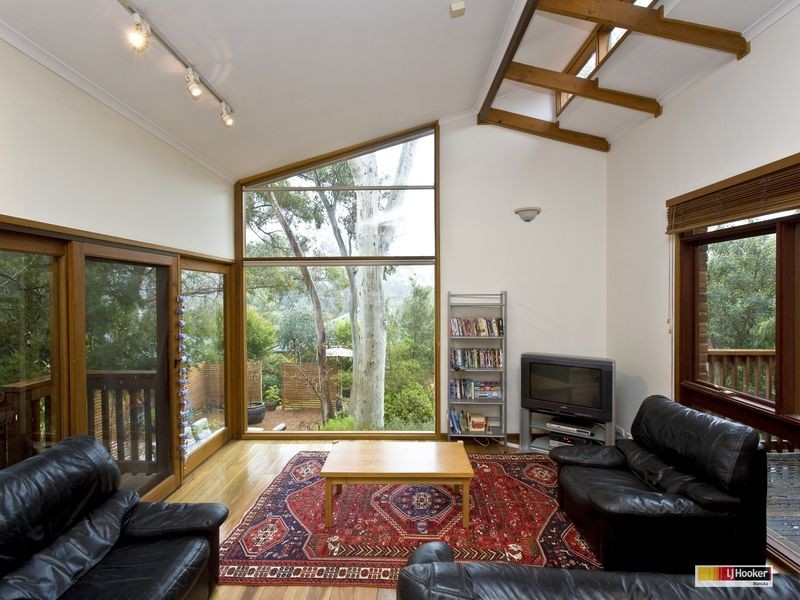 19 Darambal Street, Aranda ACT 2614