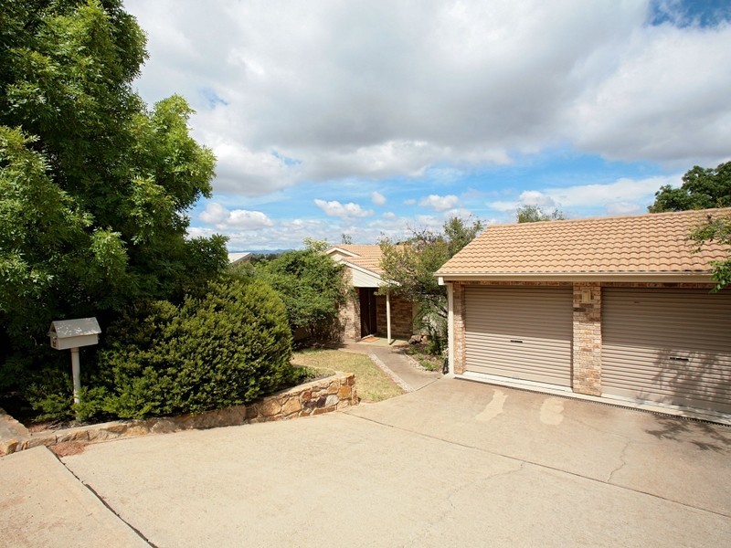 22 Buntine Crescent, Isaacs ACT 2607