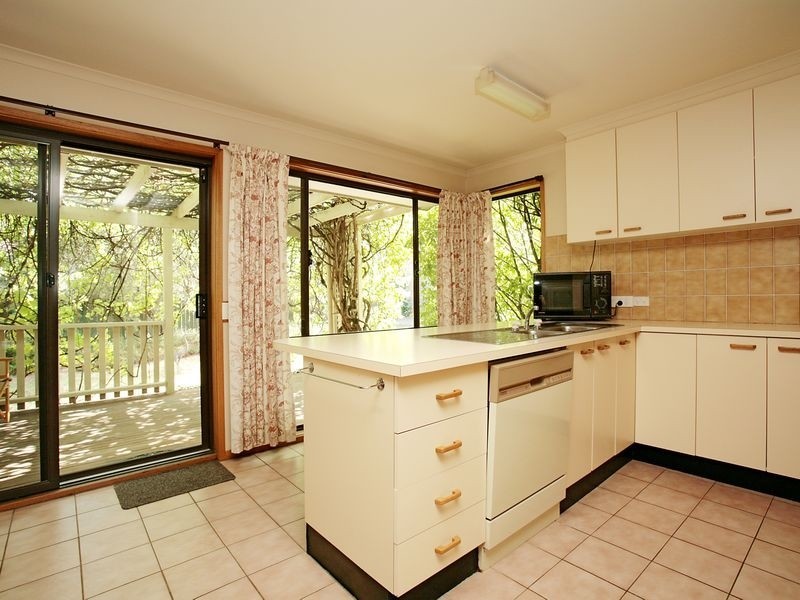 22 Buntine Crescent, Isaacs ACT 2607